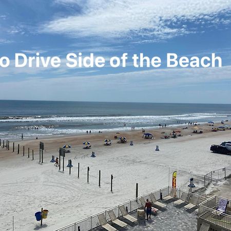 Ocean Breeze - Direct Ocean Front-Pool Is Open Apartamento Daytona Beach Exterior foto