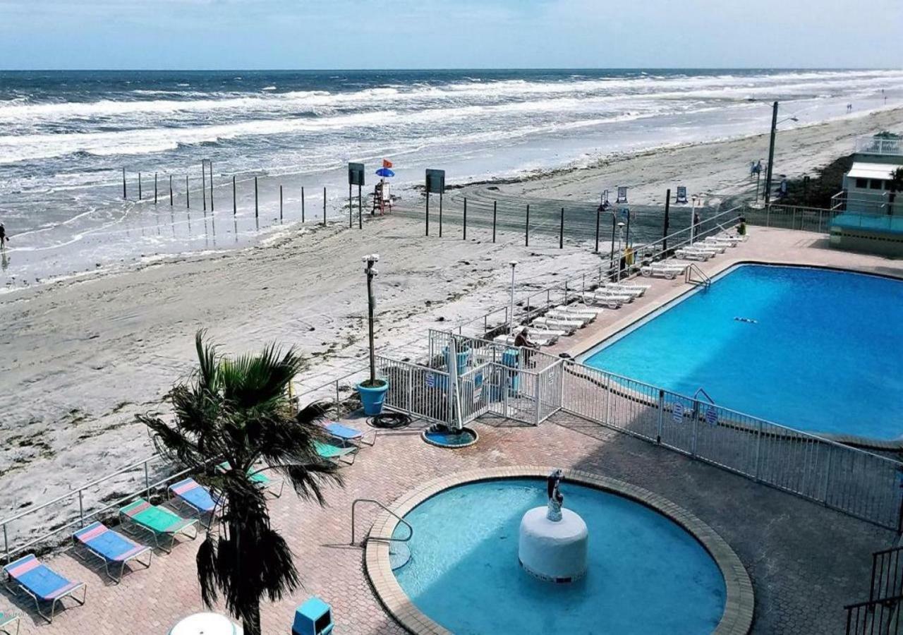 Ocean Breeze - Direct Ocean Front-Pool Is Open Apartamento Daytona Beach Exterior foto